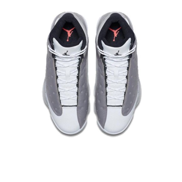 AIR Jordan  13